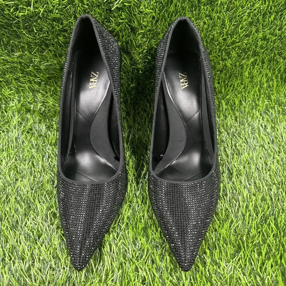 ZARA Women’s Black Studded Closed Pointed Toe High Heels Pumps Shoes Size 37/US7